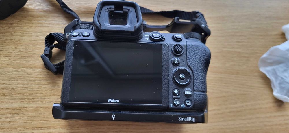 Nikon Z7 ii body + smallrig + card xqd 64gb card reader .