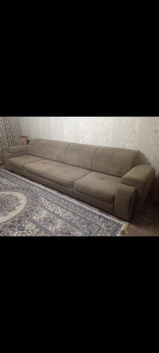 Продам диван  б/у. 50000