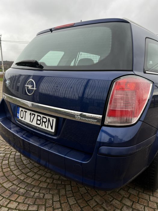 Opel astra H 1.6 16 v Twinsport