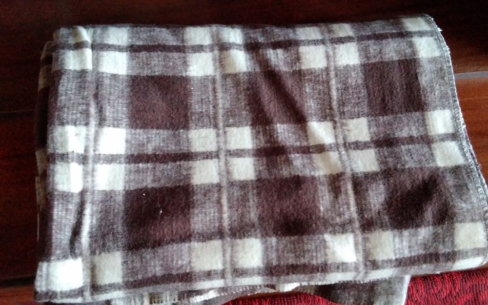 Одеяла разные новые и б/у