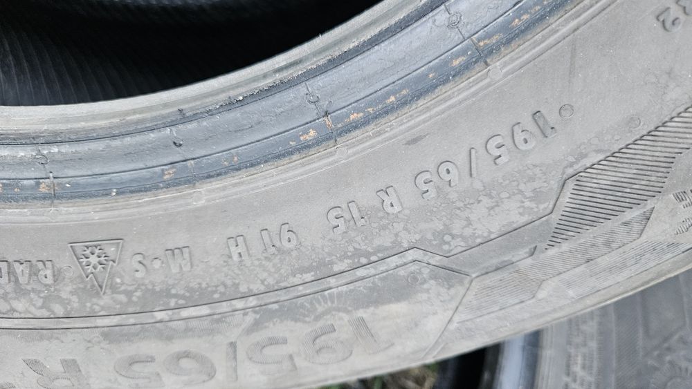 2бр като нови гуми 195 65 15 дот 20 барум