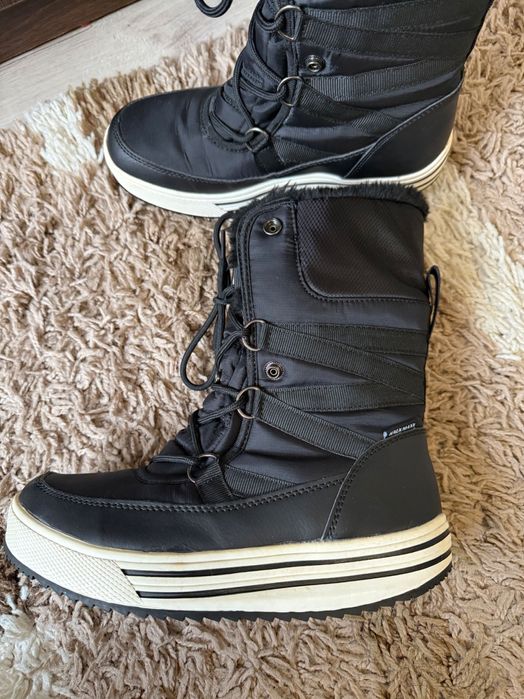 Априлски Wallmaxx