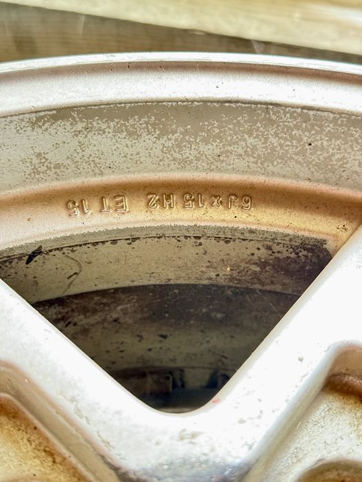 Jante Roti Daihatsu Feroza, Suzuki Vitara, Jimny, Samurai