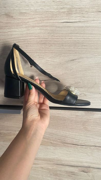 Sandale cu toc 5.5 cm