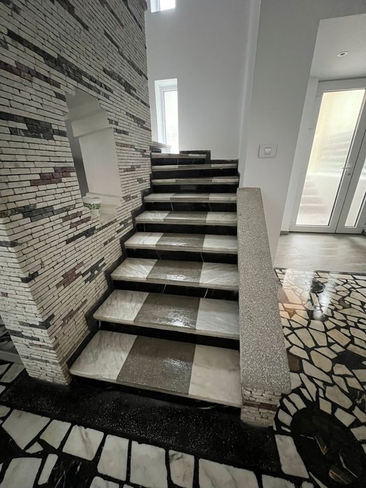 Oportunitate casa de vanzare in zona linistita