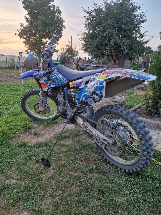 Vând yamaha  yzf 250, 4 t