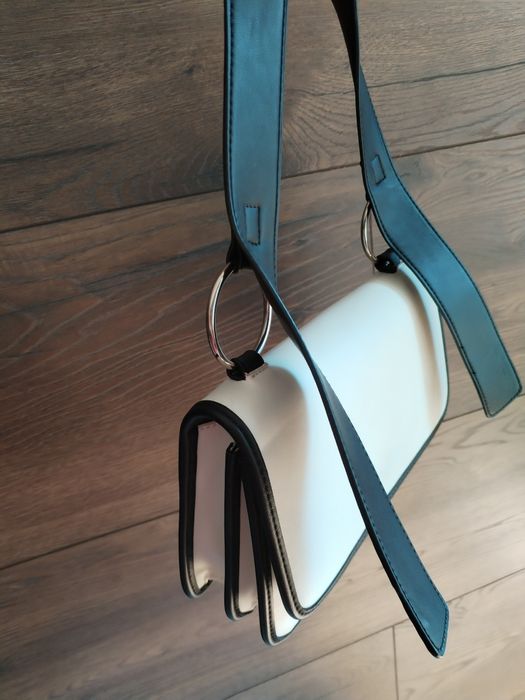 Дамски чанти по 10 лв.