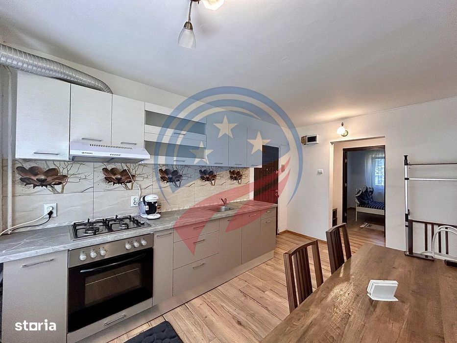 Apartament cu 3 camere dcomandat de inchiriat Petre Ispirescu