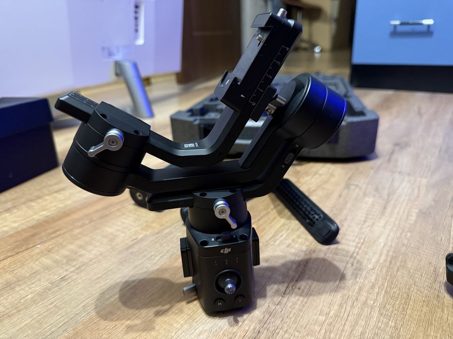 DJI Ronin-SC Gimbal 3 axe – ca nou, abia folosit + cutie + accesorii