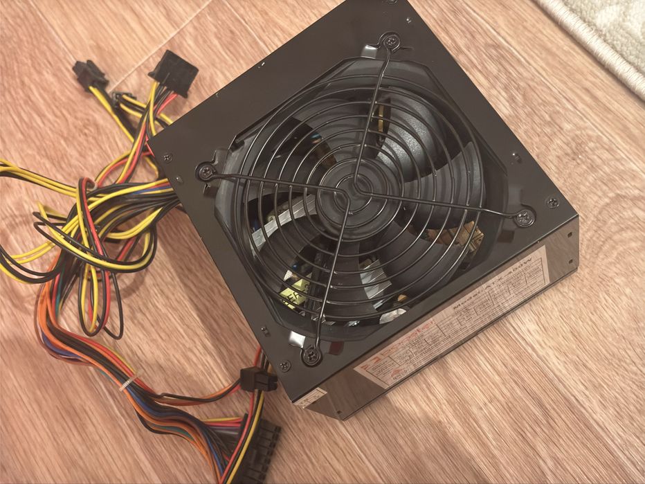 Продаю блок питание