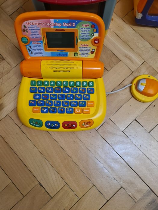 Детски играчки, Мини кухня, Тоалетка, Печка, Лаптоп