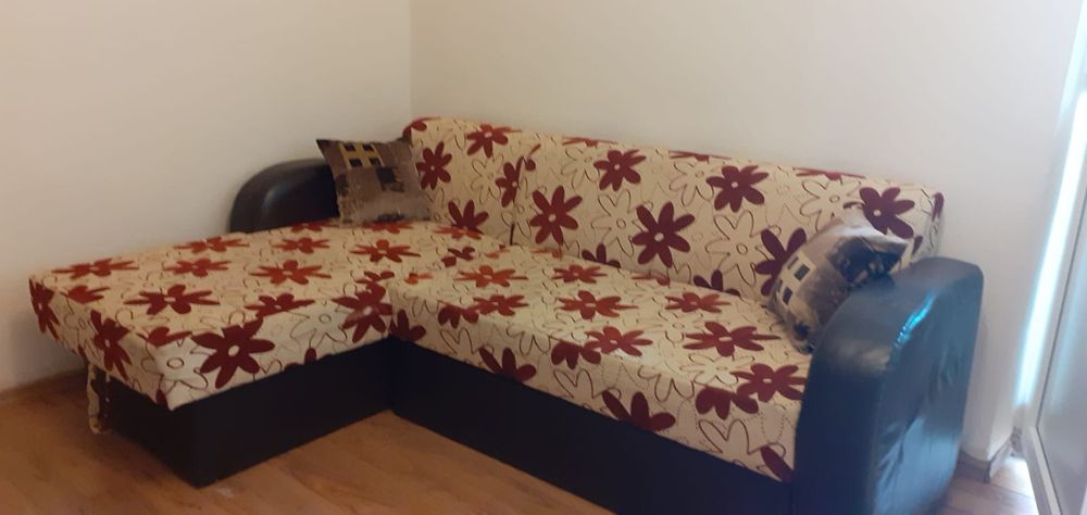 Închiriez garsonieră