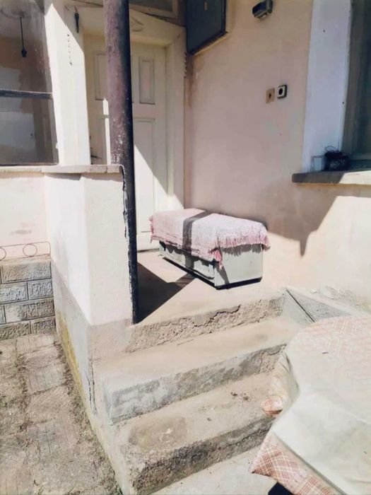 Къща в село Белица