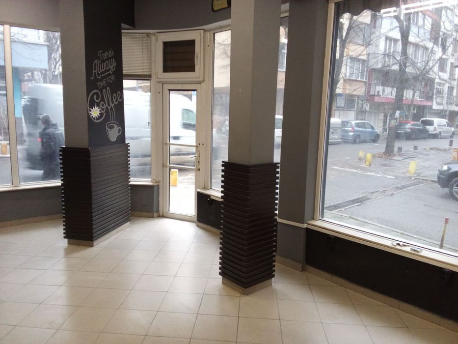Дава се под наем Магазин в Бургас, Възраждане - 28 кв.м за 259.08 € - Снимка #2