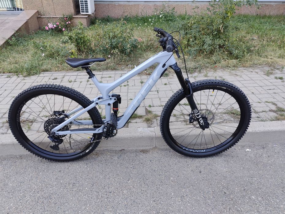 Продам trek slash 9.7 carbon