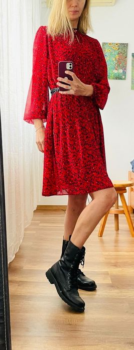 Rochie iBlues, nouă fără eticheta