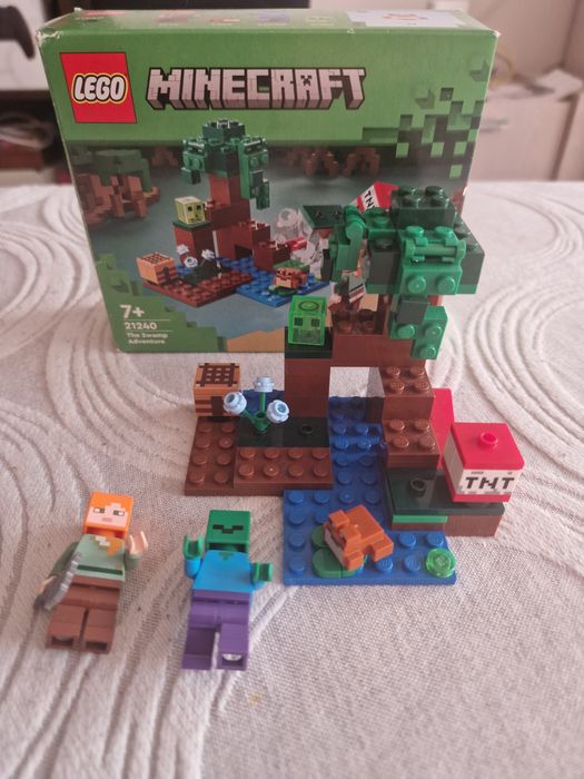 Lego 21240 Minecraft
