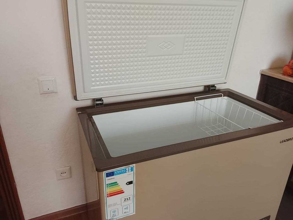 Продается морозильник