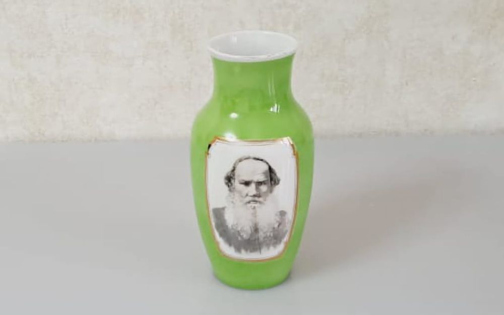 Статуэтки фарфор