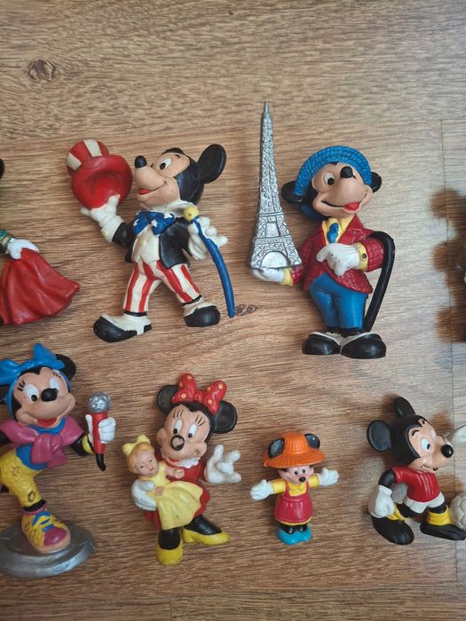 Lot 10 figurine Mickey Mouse