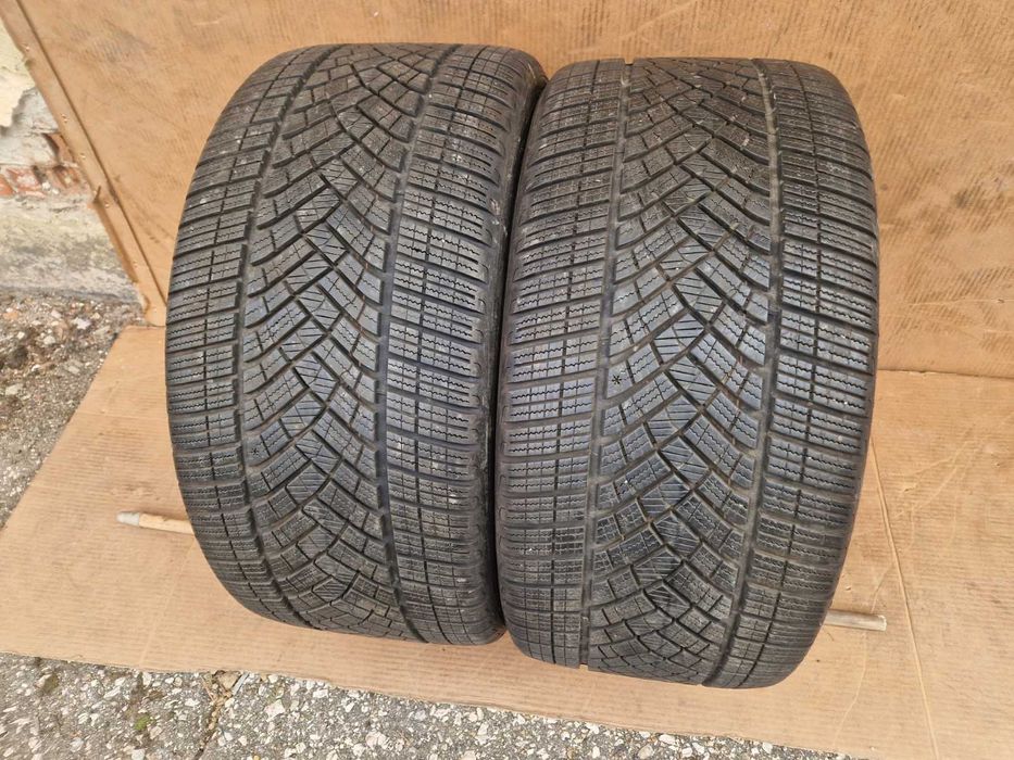 2 Goodyear R20 285/40
Зимни гуми 
DOT3119