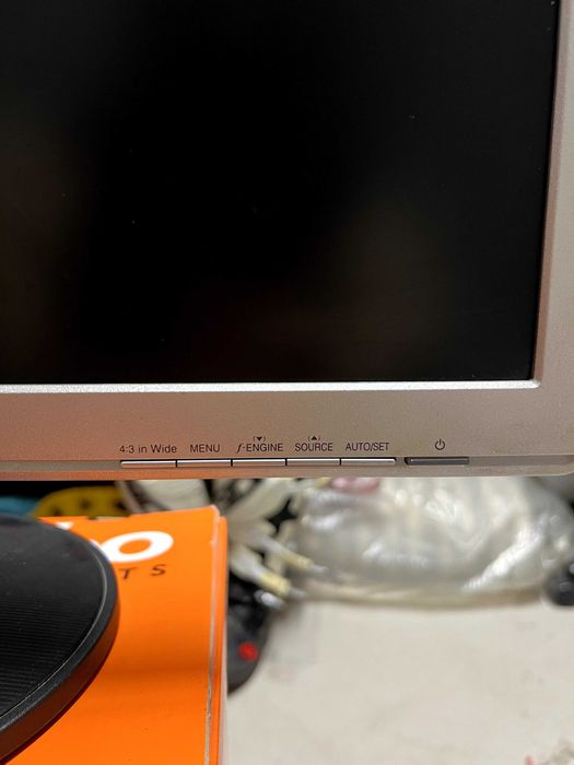 Монитори  LG Flatron W2242T-SF 22-Inc / 50лв-бройката