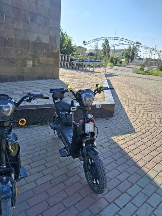 Продам электроскутер sk8 800ват