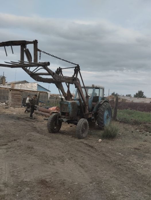 Прадаю 2 трактор комплекте Т-16 Мтз-80