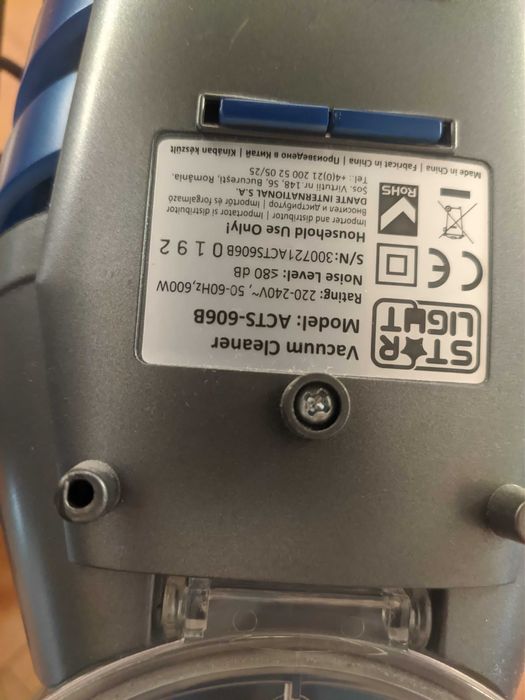 Вертикална прахосмукачка Star-Light ACTS-606R, Cyclonic, 0.6л, 600 W