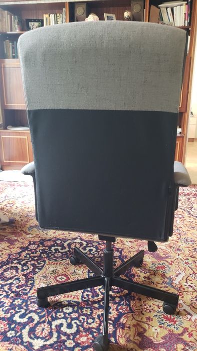 Офис стол, голям