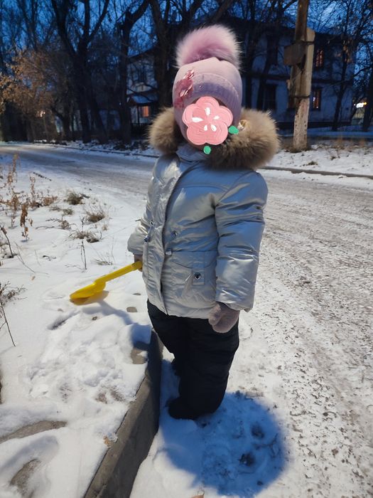 Зимний комбинезон на девочку
