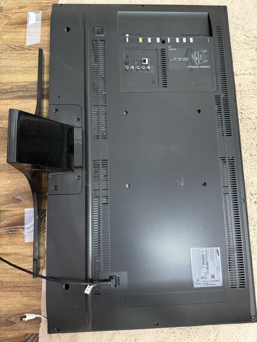 Vand TV smart Samsung UHD 40''