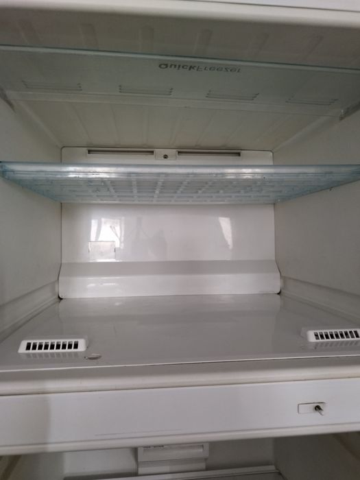 Холодильник Бош двухкамерный