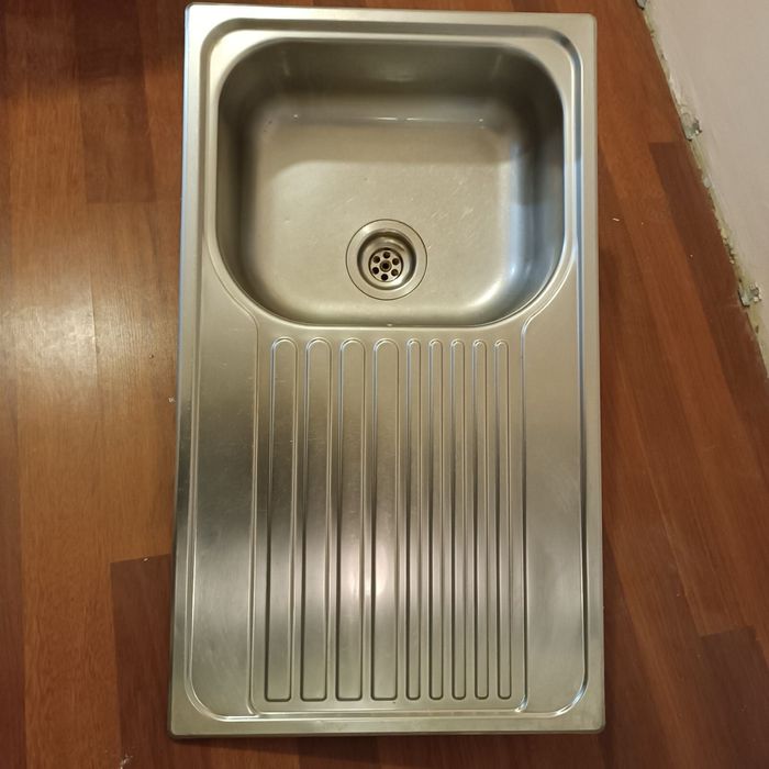 Кухненска мивка от неръждаема стомана