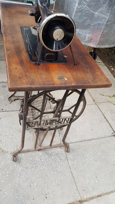 Naumann masina cusut colecție, decor sau utilizare