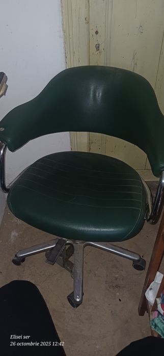 Scaun frizerie verde