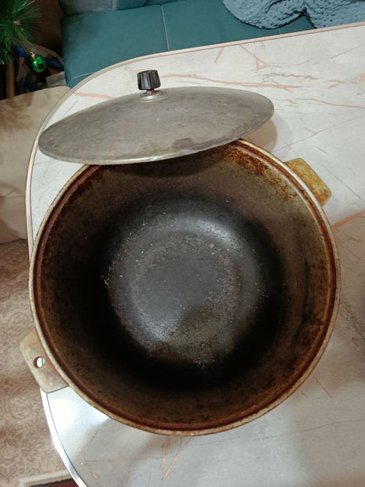 Продается казан СССР