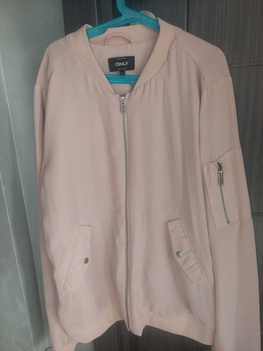 Тънко яке ONLY M/L