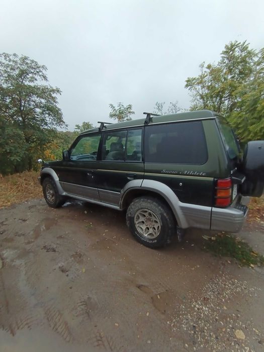 Продавам Mitsubishi Padjero