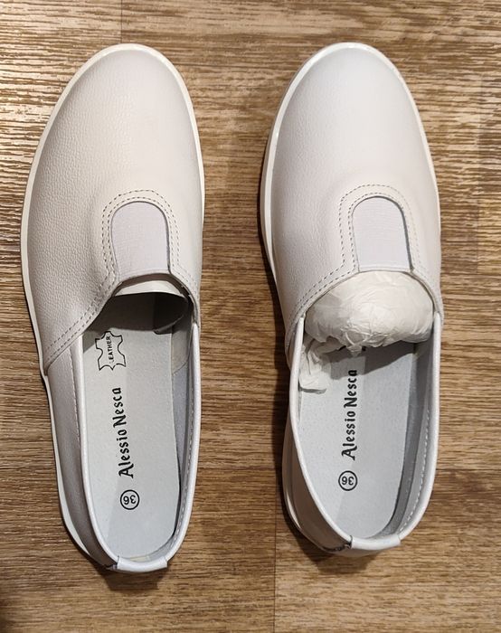 Продам новую обувь