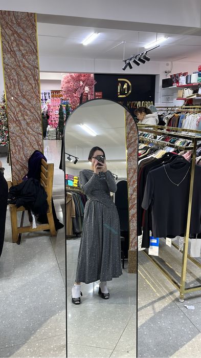 Женская одежда.