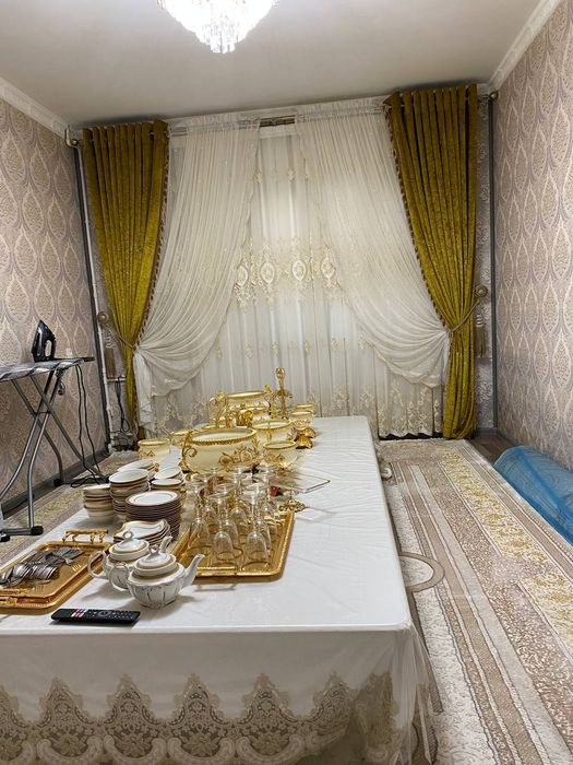 Срочно продаётся 3 ком квартира 74кв метр, 1этаж 4этажнога дома