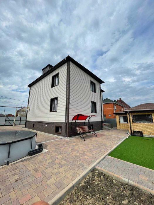 Продажа 2-этажного дома