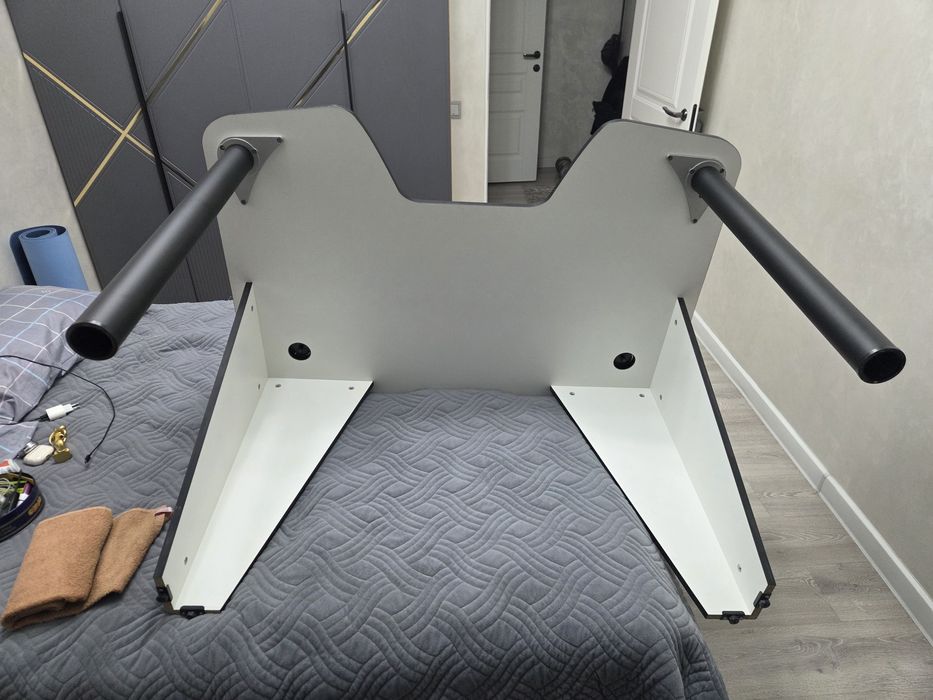 Стол, игровой, новый