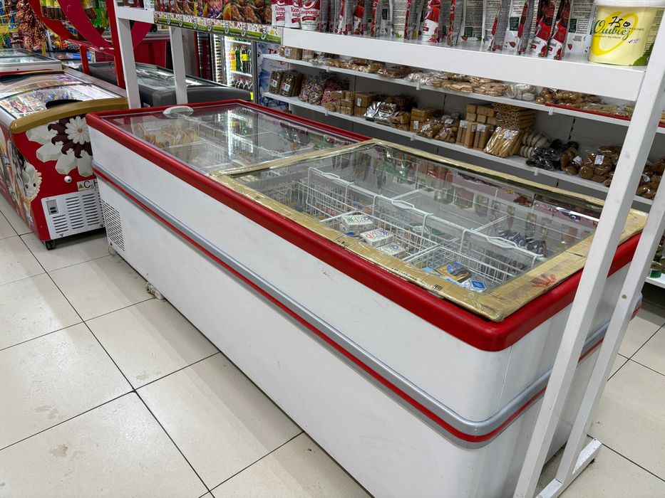 Морозильник Bovini 1100л