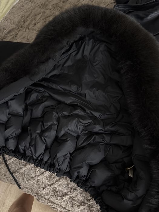 Парка черная натуральный мех