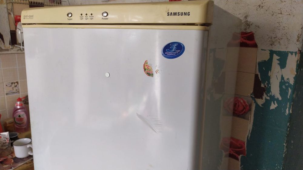 Продам холодильник