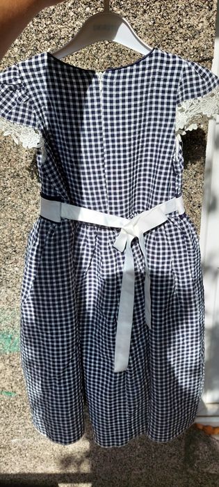 Детское платье на 5 -7 лет