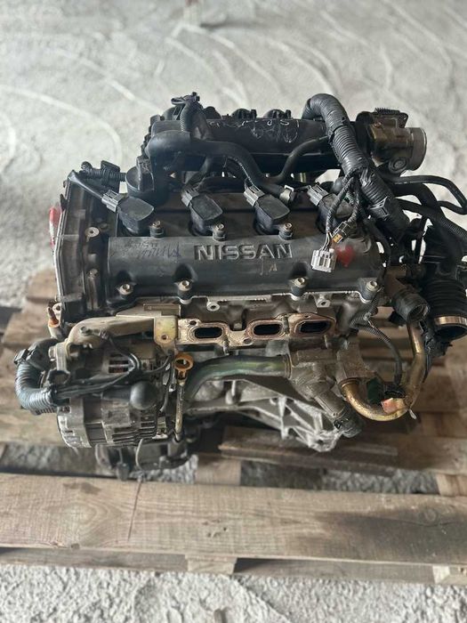 Двигатель мотор NISSAN QR20DE