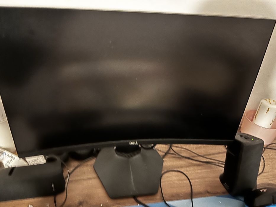 Vand Monitor + Periferice